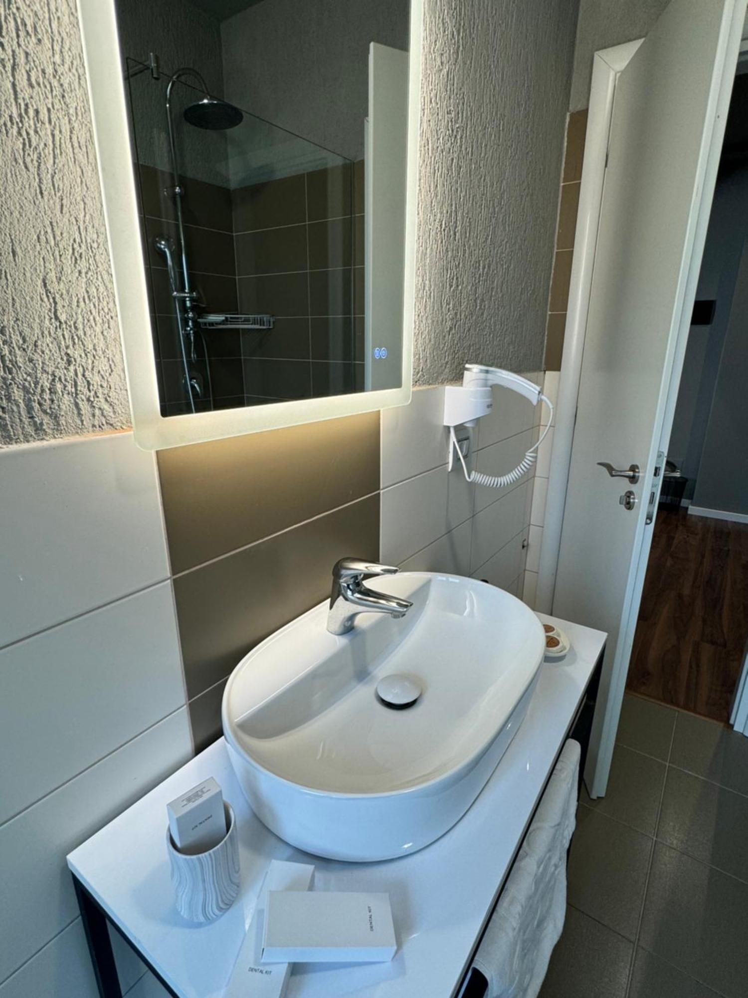 Festim Villa Hotel Kanine Экстерьер фото